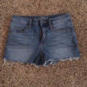 Universal Thread High Rise Shortie Jean Shorts